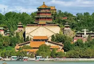 《完美世界荣膺2025中国品牌日品牌焕新典范》