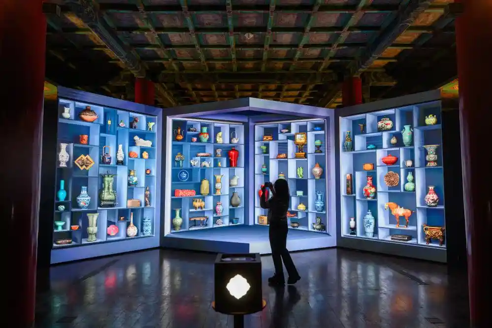 百年守望：紫禁之巅到故宫传奇大展璀璨启幕