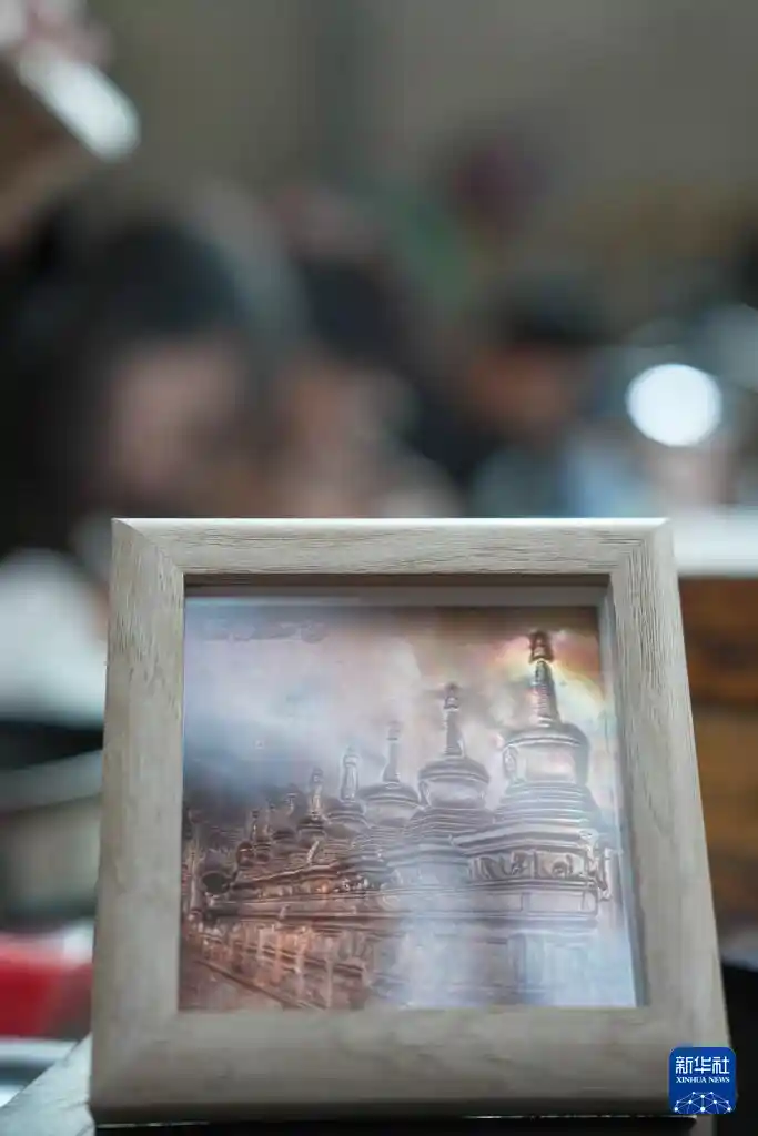 银器铜艺焕新颜 传统手艺撬动乡村振兴新动能