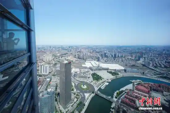 天津高空观景热捧 垂直文旅新玩法