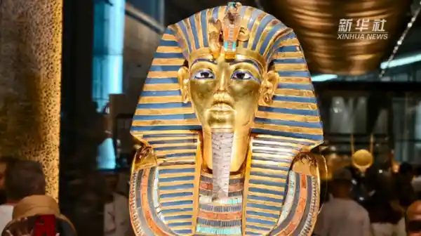 惊世重现！图坦卡蒙黄金棺椁首度开箱，大埃及博物馆揭开3300年未解之谜