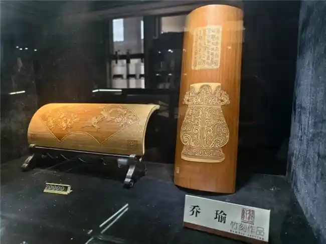 《竹韵匠心：探秘无锡留青竹刻的非遗之美》
