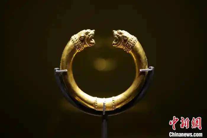 《穿越千年华章：波斯文化珍宝亮相广东博物馆》