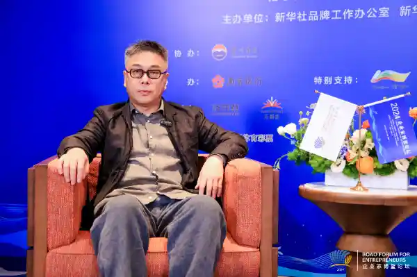 【巅峰对话·刘佳】艺术的脉搏：贴近人民生活，捕捉时代变迁的律动