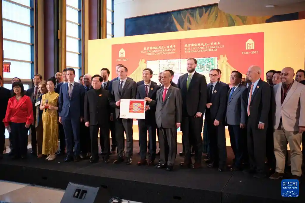 故宫文创惊艳亮相联合国，文化之火生生不息