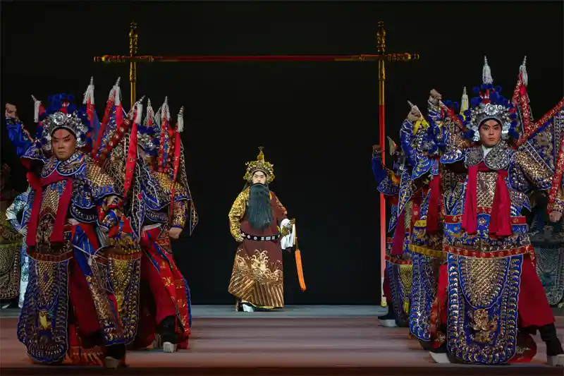 《颜真卿》首演：笔墨忠魂，晚年风云再起