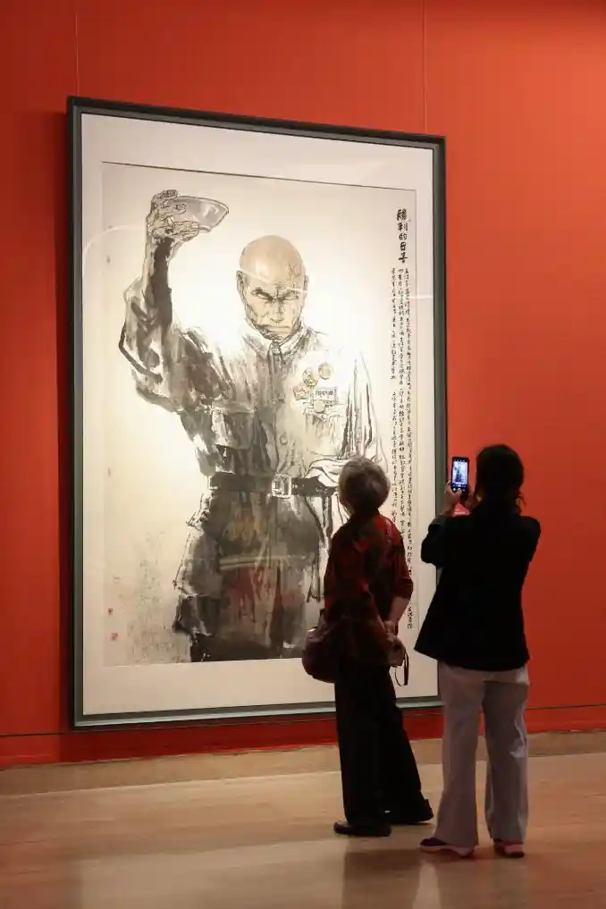 人民史诗：美术展中的时代强音与精神图腾
