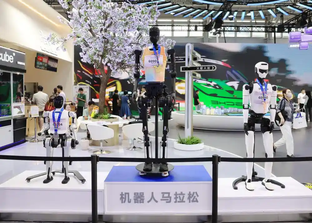 智启未来！服贸会黑科技剧透：AI医生、元宇宙展馆、量子计算终端集体亮相