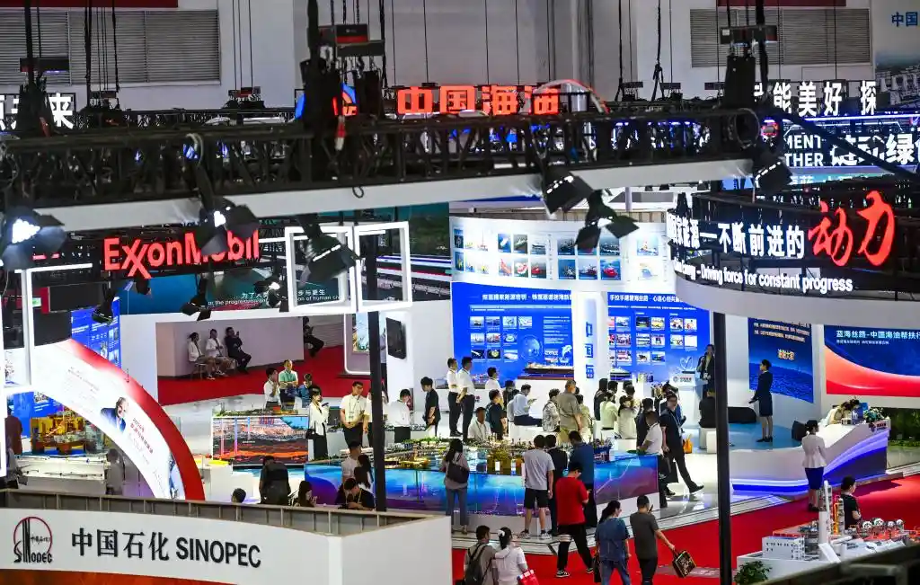 会展业乘数效应升级：从展产品到链产业的新跨越